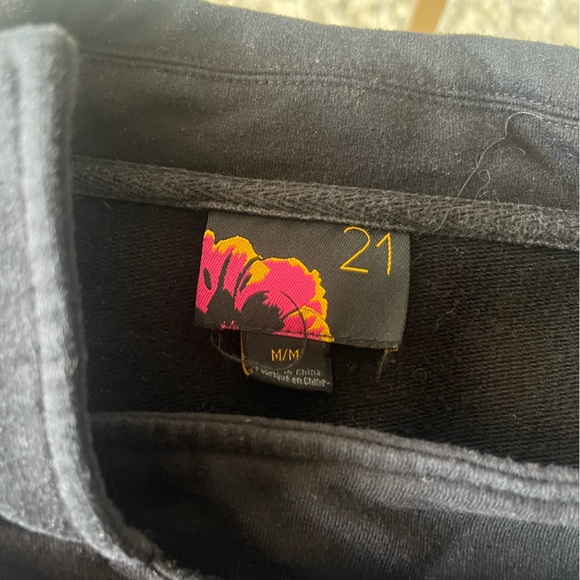 Forever 21 Black and Brown Sweatshirt with Asymmetrical Front - Picture 6 of 11